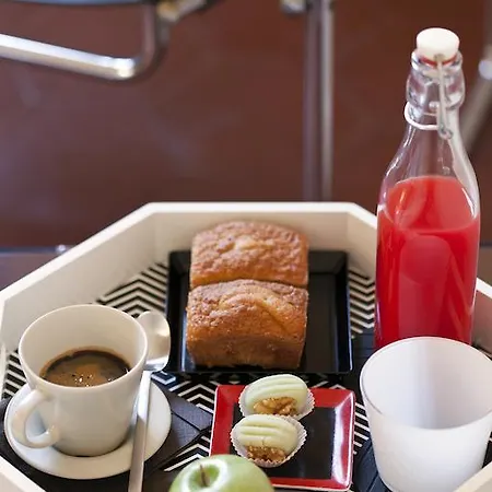 ベッド・アンド・ブレックファスト マイナヴォーナ 4*