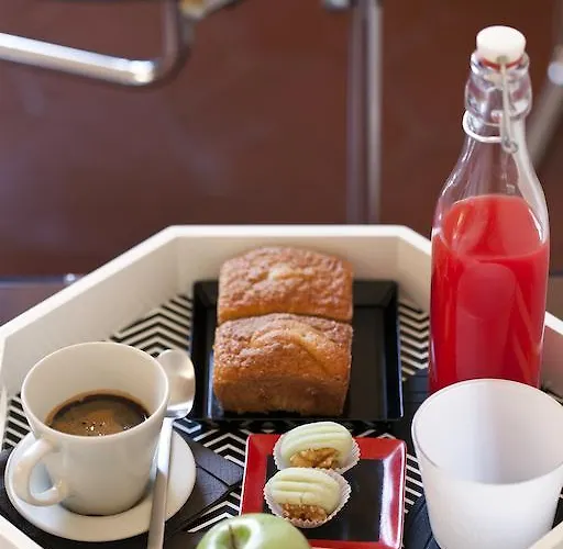 Bed & Breakfast Mynavona 4*