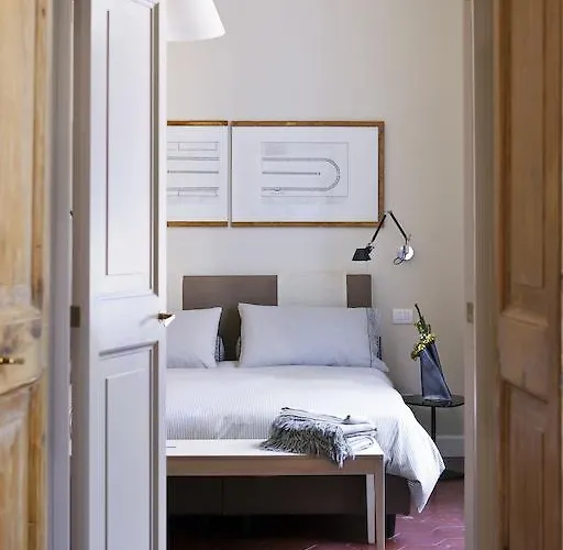 Alojamento de Acomodação e Pequeno-almoço Mynavona 4*